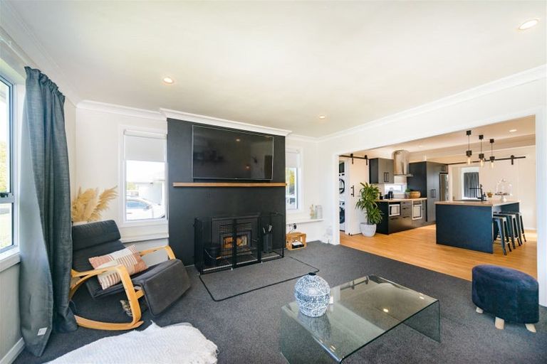 Photo of property in 12 Birmingham Street, Takaro, Palmerston North, 4412