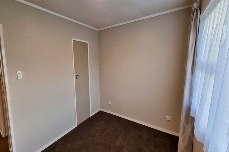Photo of property in 4a Heather Place, Melville, Hamilton, 3206