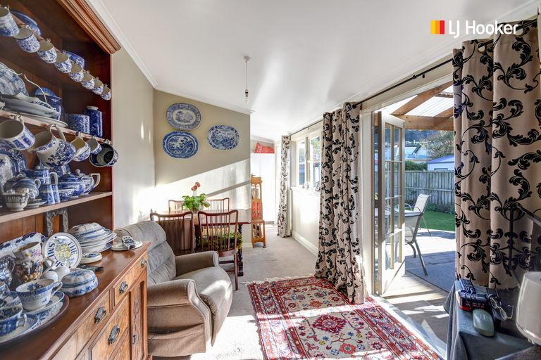 Photo of property in 8 Pretoria Avenue, Saint Clair, Dunedin, 9012