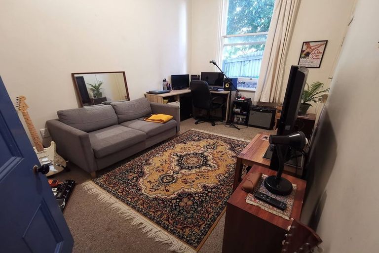 Photo of property in 47 Aurora Terrace, Kelburn, Wellington, 6012