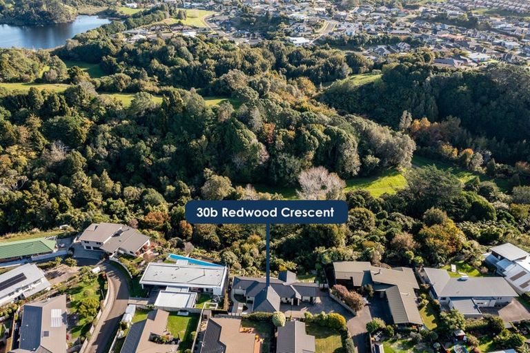 Photo of property in 30b Redwood Crescent, Hurdon, New Plymouth, 4310