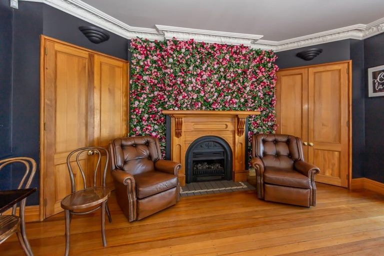 Photo of property in 106 Papanui Road, Merivale, Christchurch, 8014