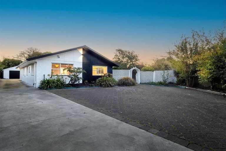 Photo of property in 45 Gladson Avenue, Sockburn, Christchurch, 8042