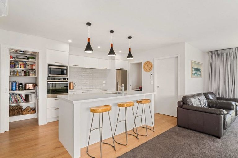 Photo of property in 15 Pennycook Place, Lake Hawea, Wanaka, 9382