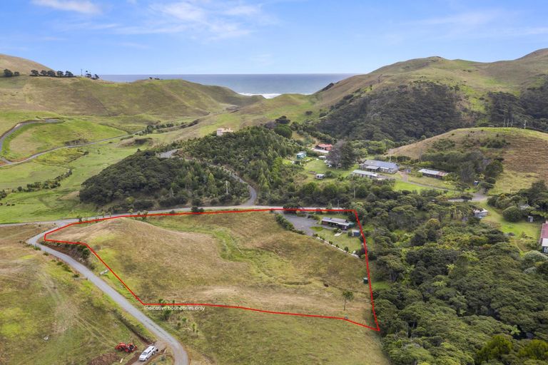 Photo of property in 1795 Whaanga Road, Raglan, 3296