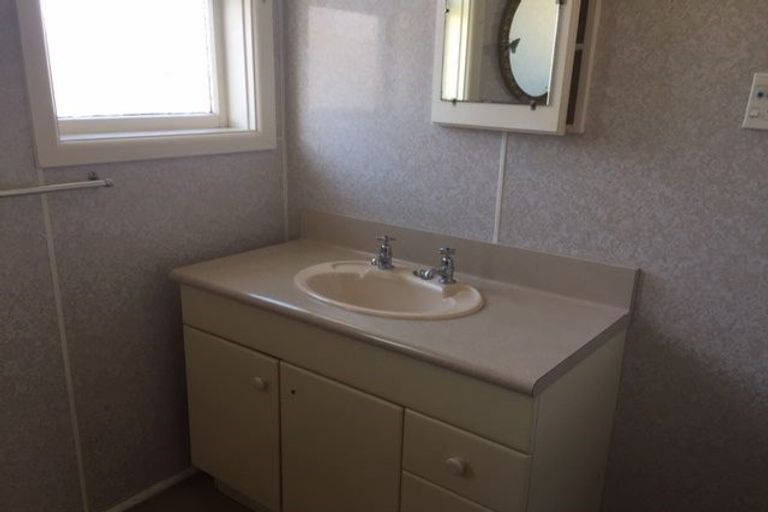 Photo of property in 27 Kea Street, Selwyn Heights, Rotorua, 3015