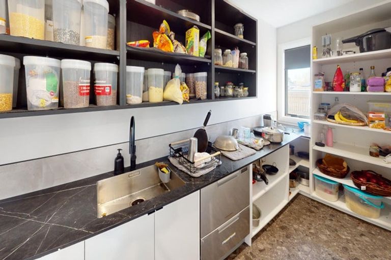 Photo of property in 77 Freedom Drive, Kelvin Grove, Palmerston North, 4414