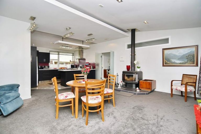 Photo of property in 10 Hugh Street, Kaiapoi, 7630