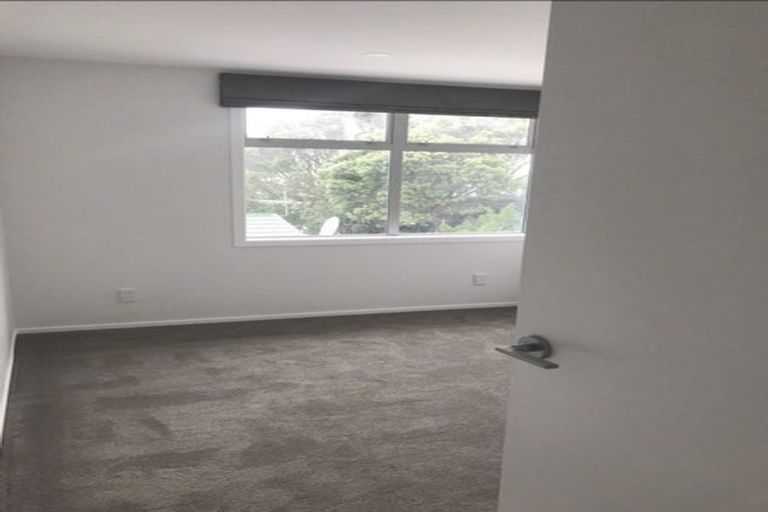 Photo of property in 65 Pikarere Street, Titahi Bay, Porirua, 5022