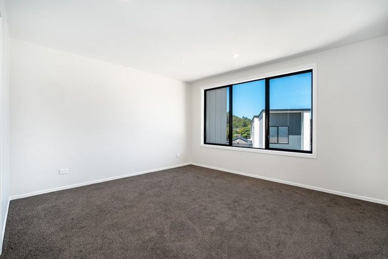 Photo of property in 19 Pakura Place, Wainuiomata, Lower Hutt, 5014