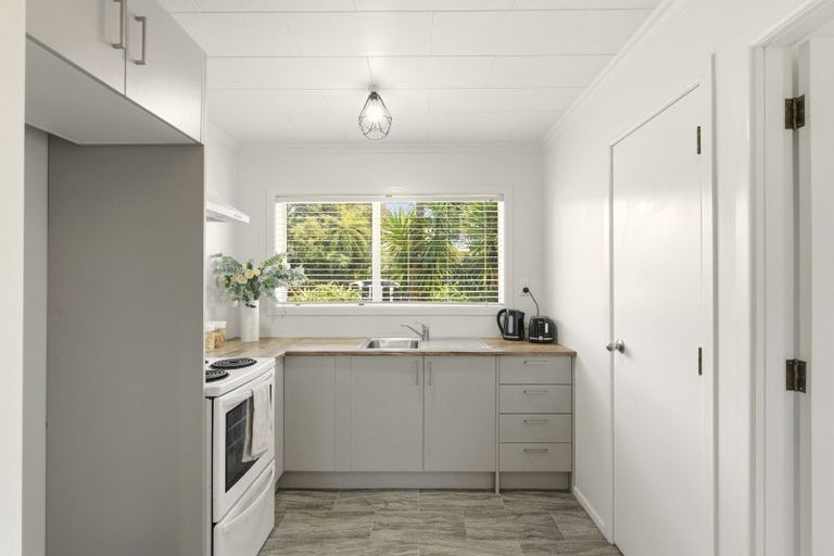 Photo of property in 1/24 Hori Street, Vogeltown, New Plymouth, 4310