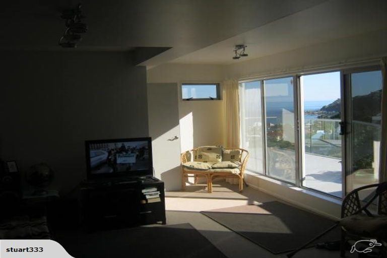 Photo of property in 28 Lerwick Terrace, Melrose, Wellington, 6023