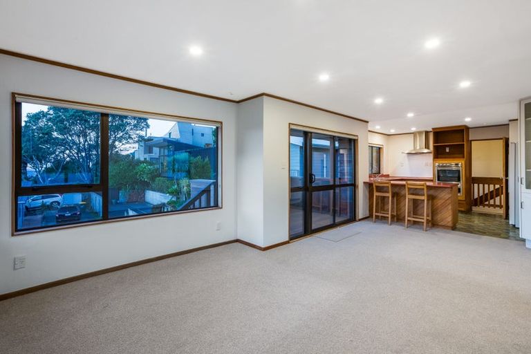 Photo of property in 8 Pukerua Beach Road, Pukerua Bay, 5026
