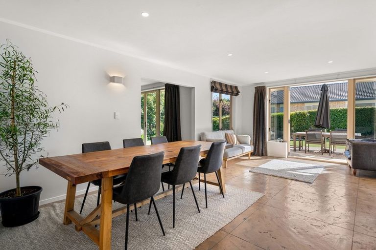 Photo of property in 17 Arrowfield Drive, Pyes Pa, Tauranga, 3112