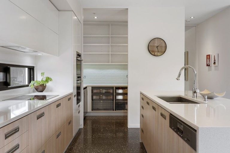 Photo of property in 48 Office Road, Merivale, Christchurch, 8014