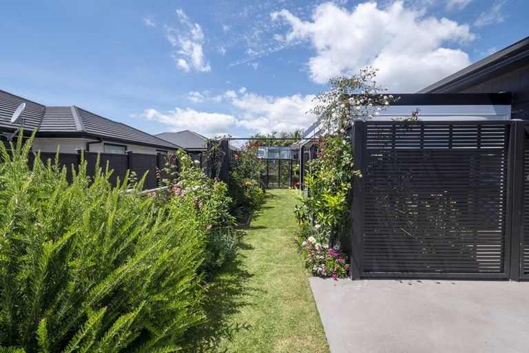 Photo of property in 9 Augusta Rise, Omokoroa, 3114