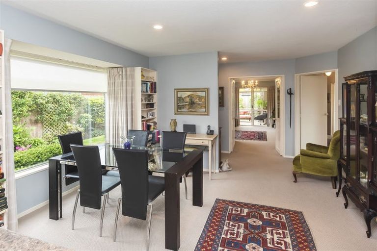 Photo of property in 46 Showgate Avenue, Sockburn, Christchurch, 8042