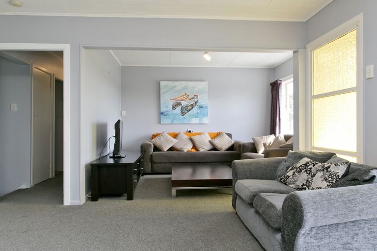 Photo of property in 13 Tawa Street, Hilltop, Taupo, 3330