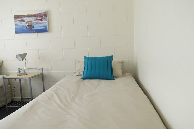 Photo of property in 11 Donald Street, Regent, Whangarei, 0112