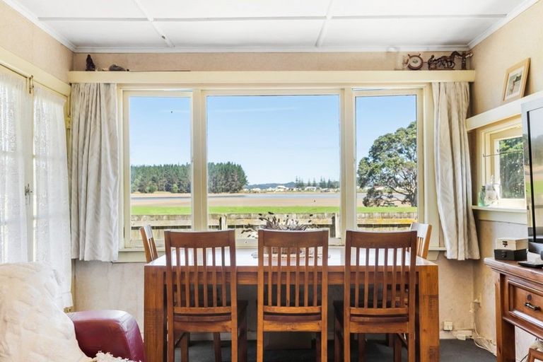 Photo of property in 2179 Whananaki North Road, Whananaki, Hikurangi, 0181