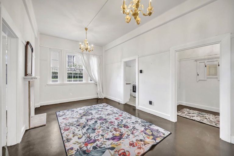 Photo of property in 1/75 Parnell Road, Parnell, Auckland, 1052