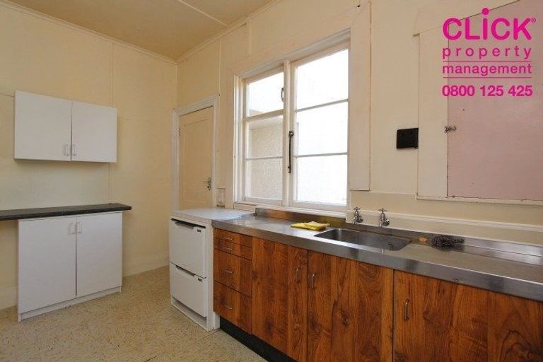 Photo of property in 85 Queens Drive, Saint Kilda, Dunedin, 9012