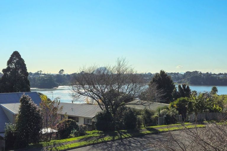 Photo of property in 21 Victory Street, Welcome Bay, Tauranga, 3112