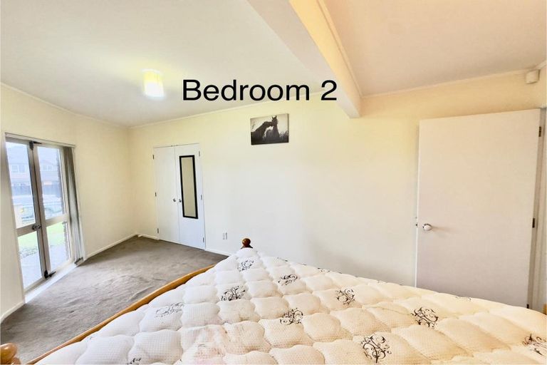 Photo of property in 105 Eugenia Rise, Goodwood Heights, Auckland, 2105