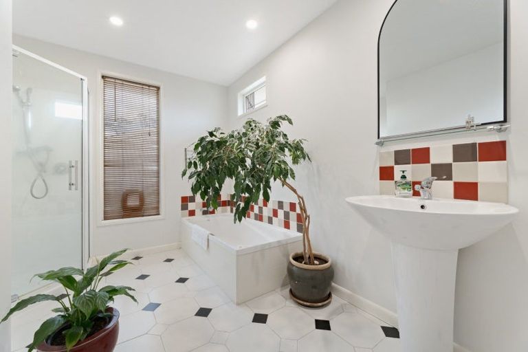 Photo of property in 7a Goods Road, Otumoetai, Tauranga, 3110