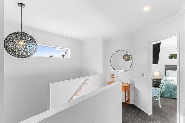 Photo of property in 16 Leslie Street, Mangawhai, 0505