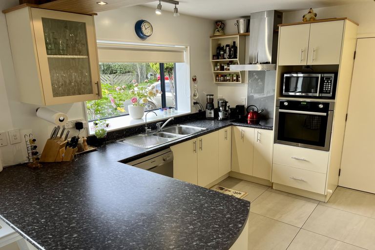 Photo of property in 2/2 Lanark Road, Kerikeri, 0230