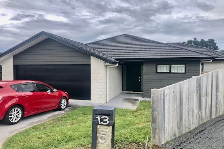 Photo of property in 13 Waikaka Place, Rototuna North, Hamilton, 3210