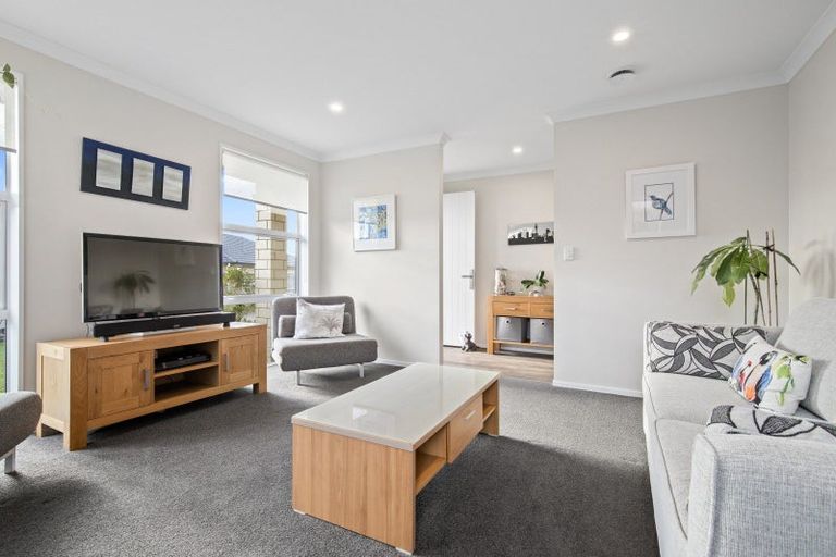 Photo of property in 15 Lydiard Place, Beachlands, Auckland, 2018
