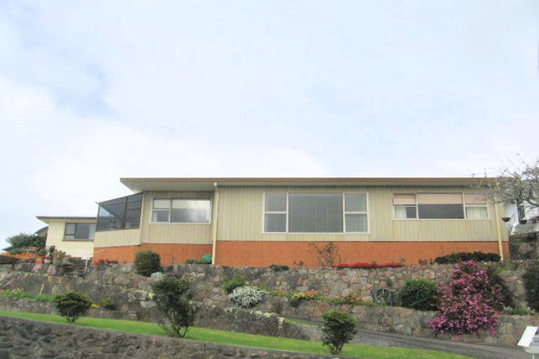 Photo of property in 17a Seaview Road, Otumoetai, Tauranga, 3110