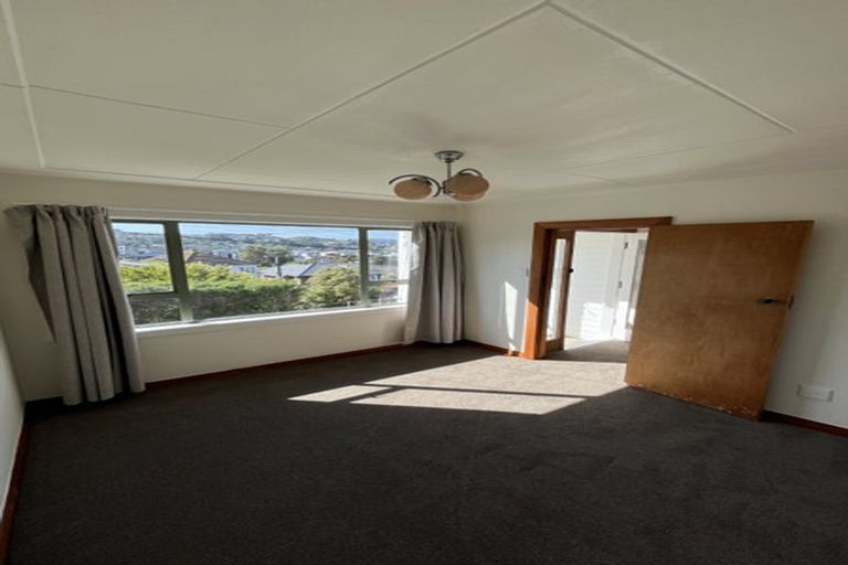 Photo of property in 21 Fraser Avenue, Johnsonville, Wellington, 6037