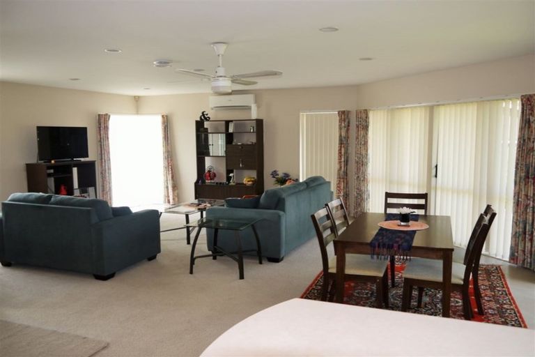 Photo of property in 45a Shirley Avenue, Papakura, 2110