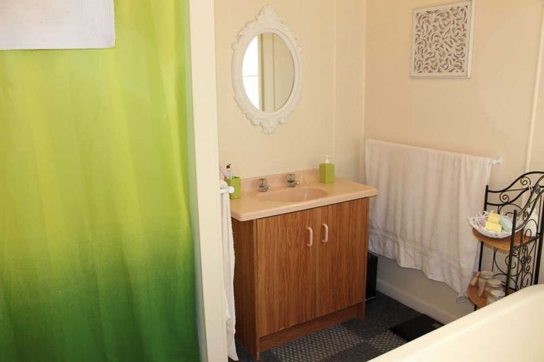 Photo of property in 29 Rifle Range Road, Dinsdale, Hamilton, 3204