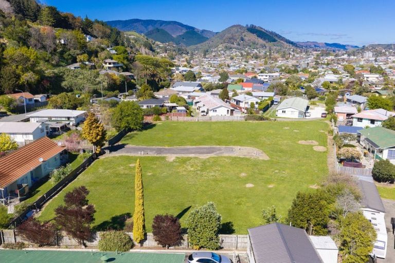Photo of property in 65 Atawhai Drive, The Wood, Nelson, 7010