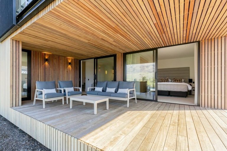 Photo of property in 13 Old Homestead Place, Kawarau Falls, Queenstown, 9300