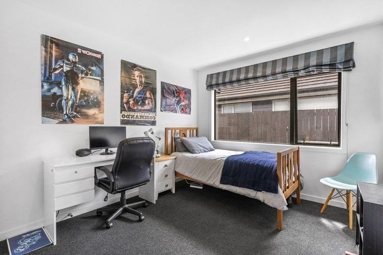 Photo of property in 9 Cory Jane Grove, Riverstone Terraces, Upper Hutt, 5018