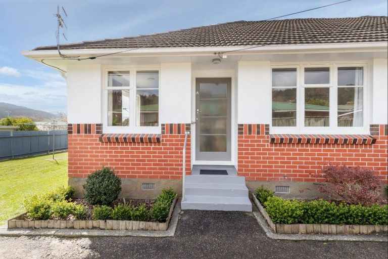 Photo of property in 28d Dunns Street, Silverstream, Upper Hutt, 5019
