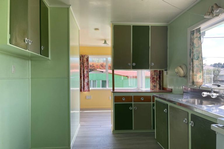 Photo of property in 200 Lake Road, Northcote, Auckland, 0627