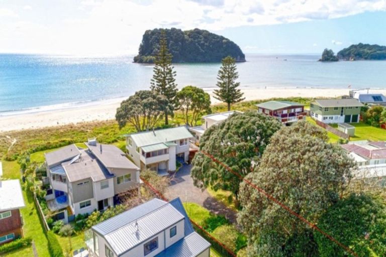 Photo of property in 126 Seaview Road, Whangamata, 3620
