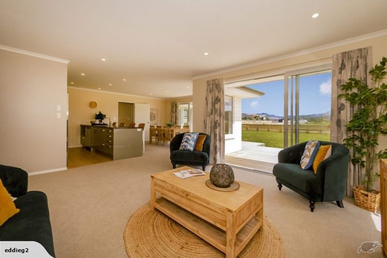 Photo of property in 3 Bravo Place, Whitianga, 3510