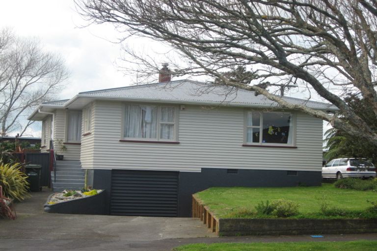 Photo of property in 54 Woodleigh Street, Frankleigh Park, New Plymouth, 4310