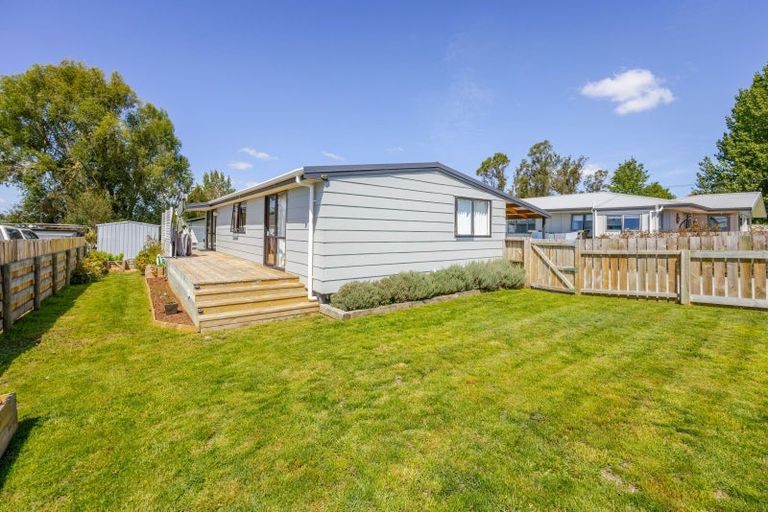 Photo of property in 33 Carruthers Street, Otane, 4202