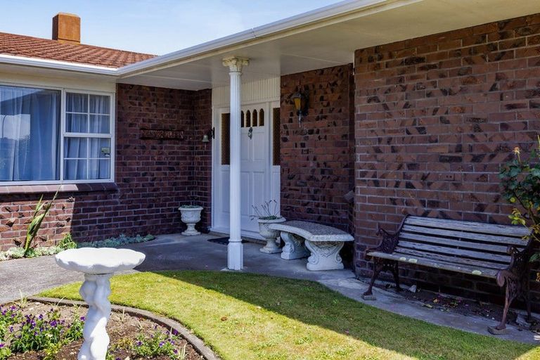 Photo of property in 27 Fairfield Road, Hawera, 4610