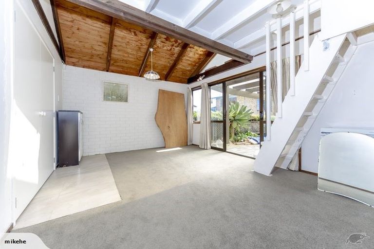 Photo of property in 28 Totara Road, Whenuapai, Auckland, 0618