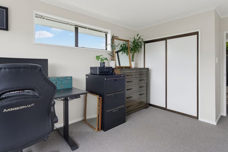 Photo of property in 2/244 Main Road North, Redwood, Christchurch, 8051