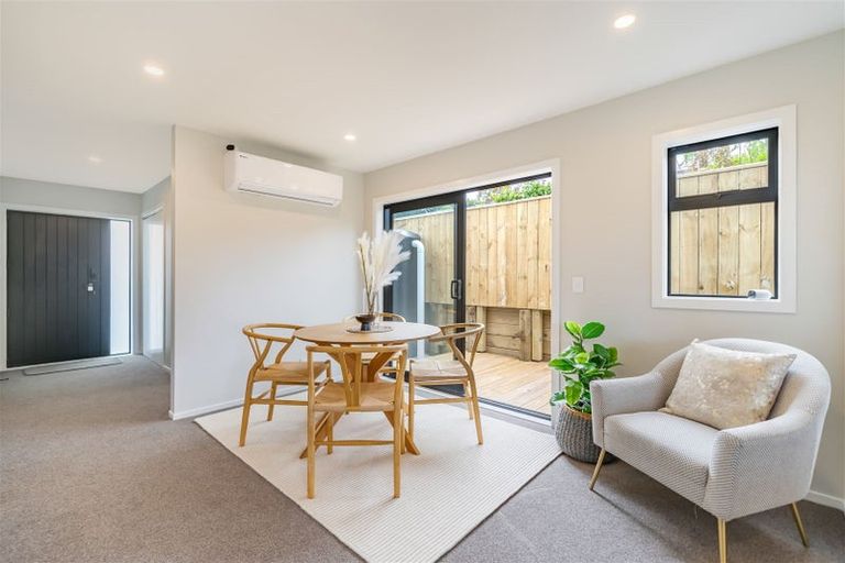 Photo of property in 42d Moeraki Road, Maoribank, Upper Hutt, 5018